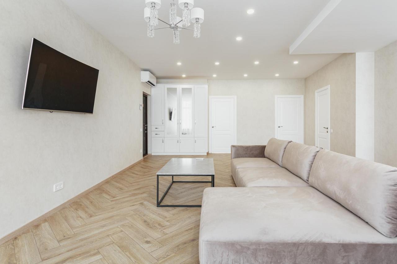 Direct Sea View Apartment โอเดสซา ภายนอก รูปภาพ